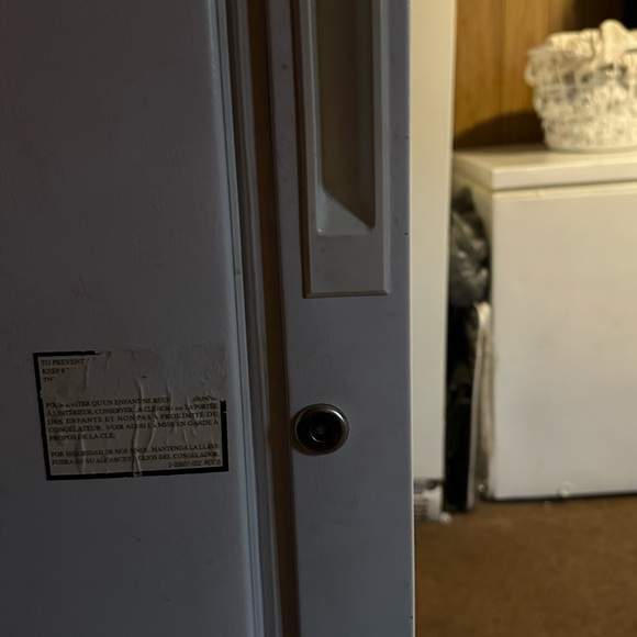 White Food Storage Container - Picture 3 of 3